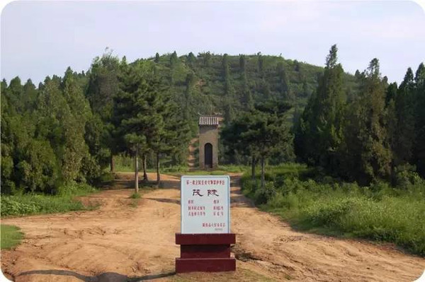 "陕西的黄土埋皇上",西安周边八大古墓各有各耍法图片