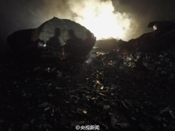 湖南网信办:将打击京港澳高速油罐车爆炸传谣