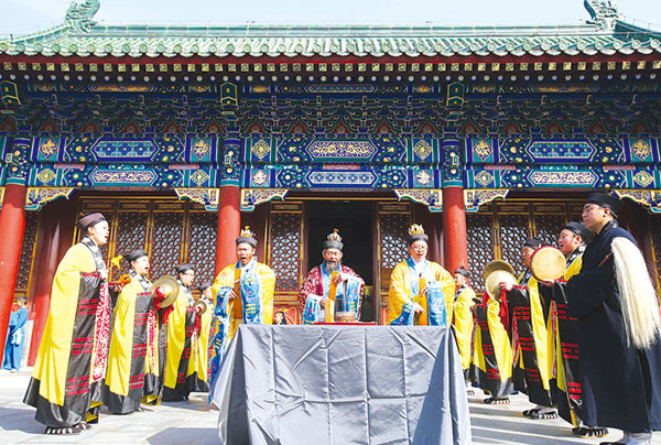 大典以道家的道场斋醮的形式,为国祈福,为民祈福.(贾昌明)