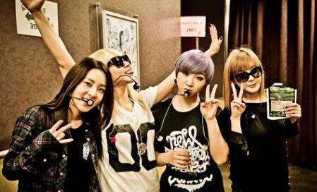 揭敏智退出2ne1内幕 疑公司力捧队长cl团员不满(组图)