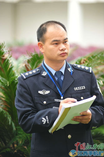 江西省余江县看守所现任副教导员黄水标