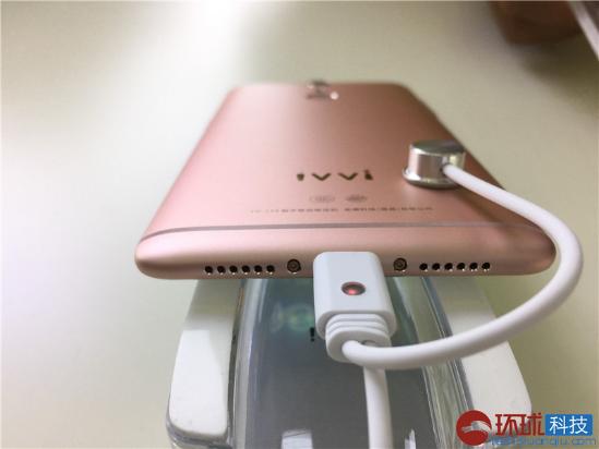 ivvi i3手机图赏 金属机身超薄售价2299元起