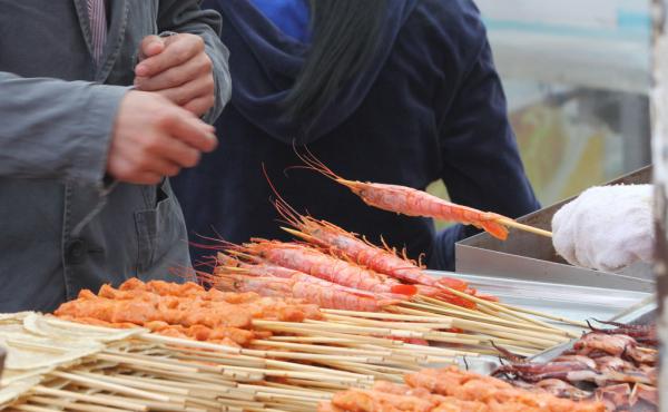 保存、运输方式不当,会使海鲜产生大量细菌、寄生虫。东方IC 资料