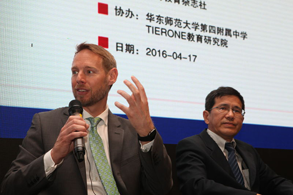 惠灵顿公黉舍长 朱利安·托马斯