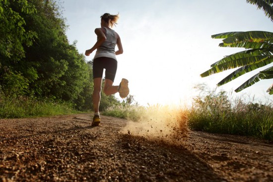 山地跑益处颇多 有效锻炼臀部肌肉增强腿部力