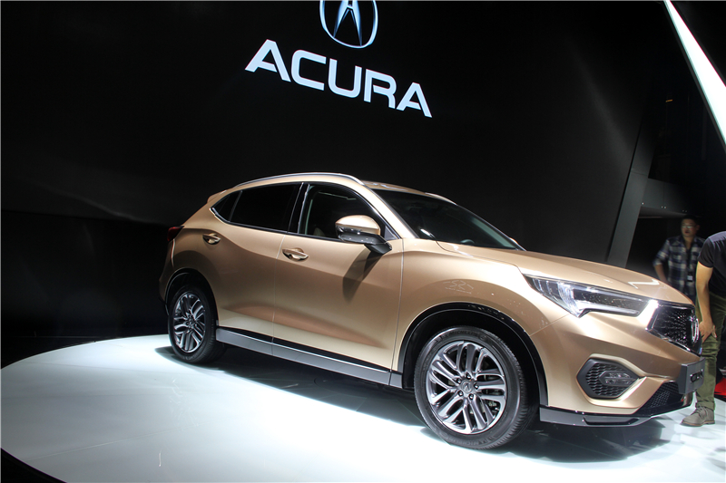 讴歌携首款国产SUV、旗舰超跑NSX亮相车展