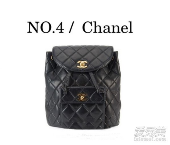 Moschino香烟盒包包 RMB:约6000