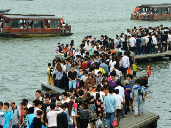 深圳人口流动_近年来深圳的城市人口流入量不断攀升,今年-从城市流通率谈起