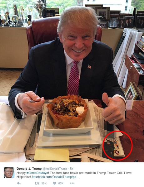 特朗普吃墨西哥餐拉拢拉美裔 推文遭希拉里吐槽