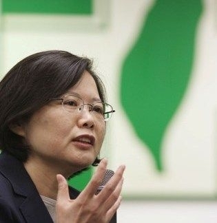 台湾蓝绿人口比_台湾人口变化图(3)