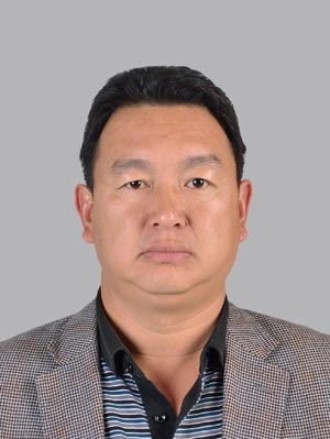 李增堂,男,白族,1972年2月生,省委党校大学学历