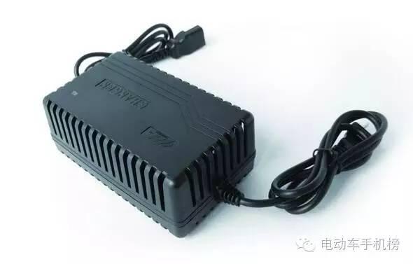 充电器品牌排行榜_苹果12用哪款充电器比较好,2021年苹果充电器品牌排行榜