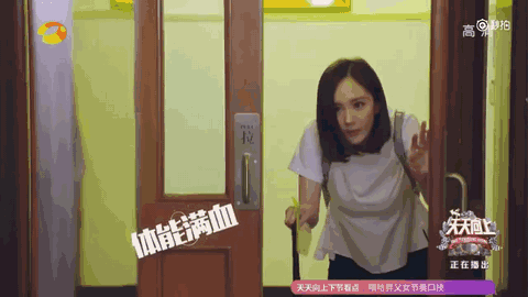 看了这么多动图,一点不瞎说,小编早就对《亲爱的翻译官》满怀期待了