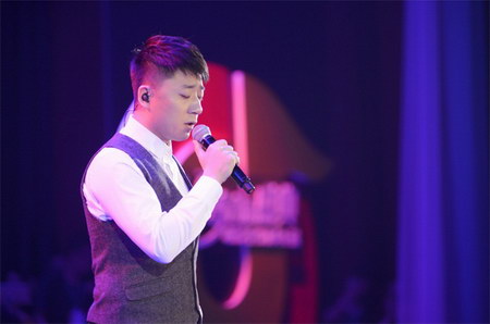发行了自己首张个人专辑的第四季中国好声音冠军张磊在音乐上成绩傲人