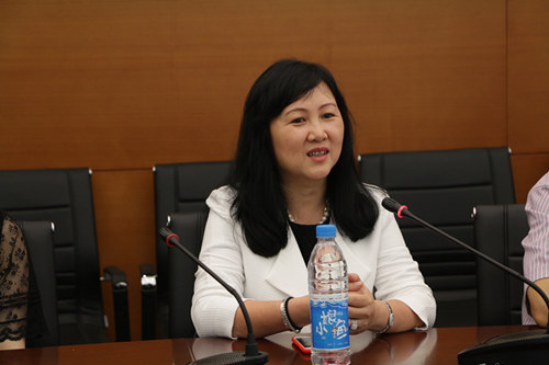香港姑苏经济科技文化协会会长王秀华女士图片
