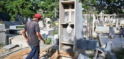 委内瑞拉经济危机持续:前总统坟墓被盗(图)-最