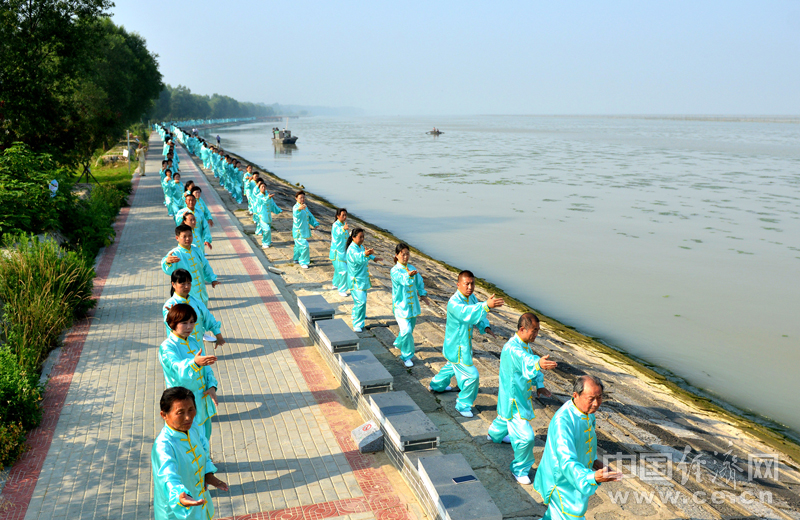 洪泽县人口_2013年洪泽县实验小学(2)