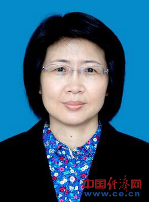赵海燕，女，汉族，1963年2月出生，河南辉县人，1986年8月加入中国共产党，1984年7月参加工作，清华大学在职研究生学历、公共管理硕士学位。