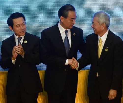 只有柬埔寨支持中国南海问题立场?中国官员驳