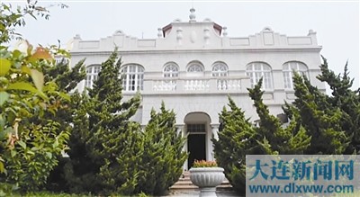 从旅顺和顺街45号到长江街77号,再到大连市人民广场2号,关东高等法院