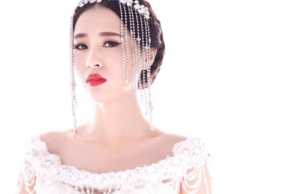 不露底不露乳一样萌翻你的眼