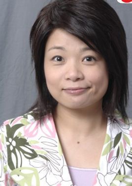 余文乐被曝与46岁香港主持人阮小仪相恋