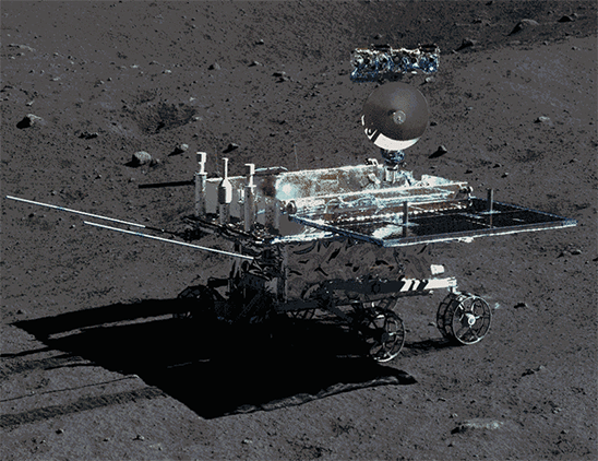 随嫦娥三号着陆器一同"奔月"的还有一位"网红"——玉兔号月球车,如今