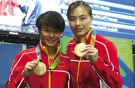 【快讯】:揭秘重庆妹儿施廷懋 从小练体操最终奥运跳水夺冠