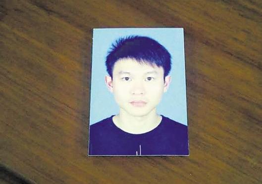 广东20岁大学生街头制止小偷行窃被捅死，行凶者仍在逃