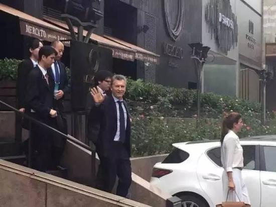 塞内加尔部长