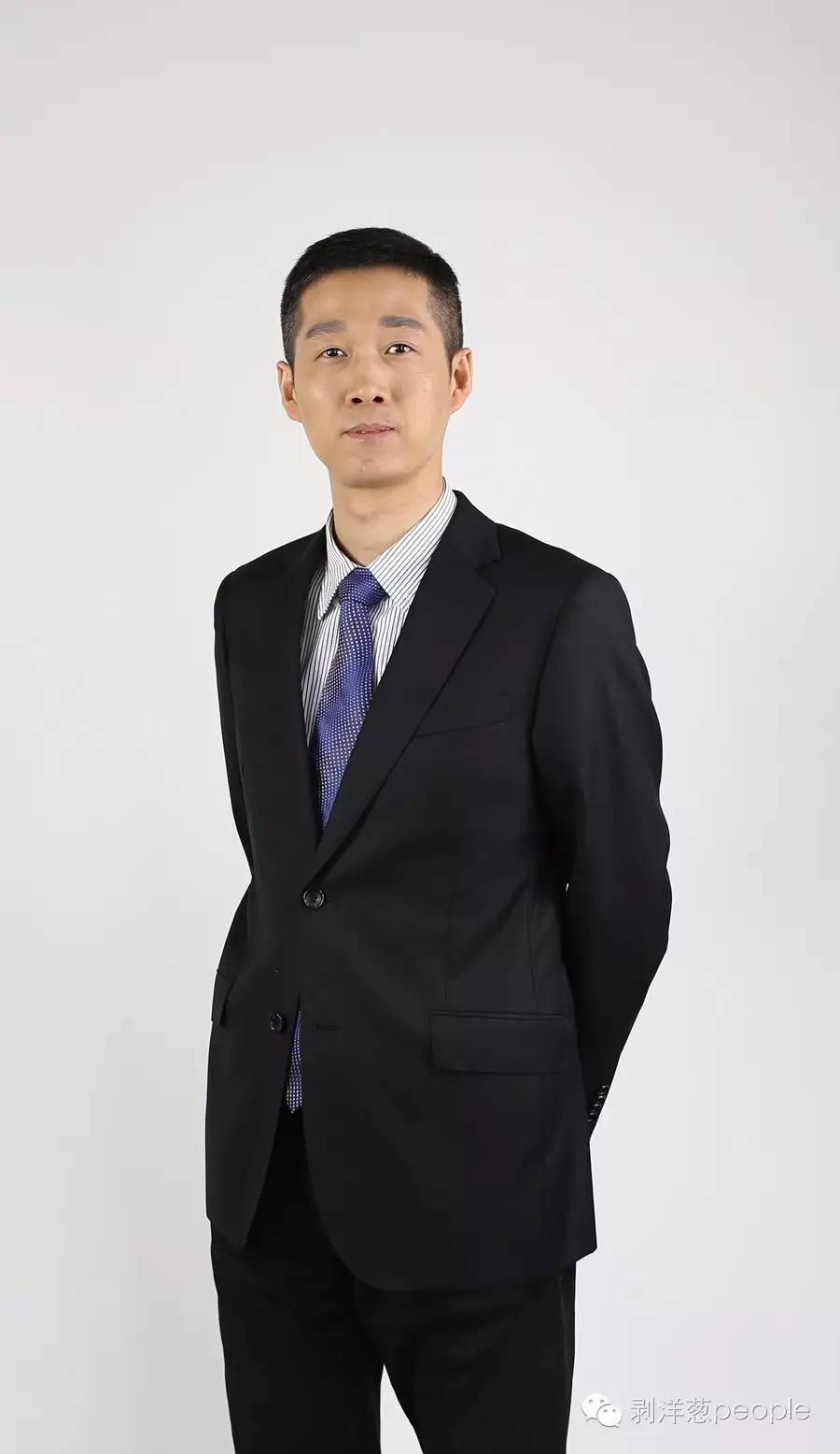 “老爸”魏文锋:与“毒书皮”“毒跑道”作战