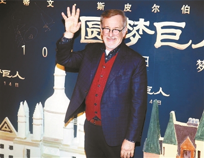 好莱坞大导斯皮尔伯格导演新作《圆梦巨人》将于10月14日以2d,3d,imax