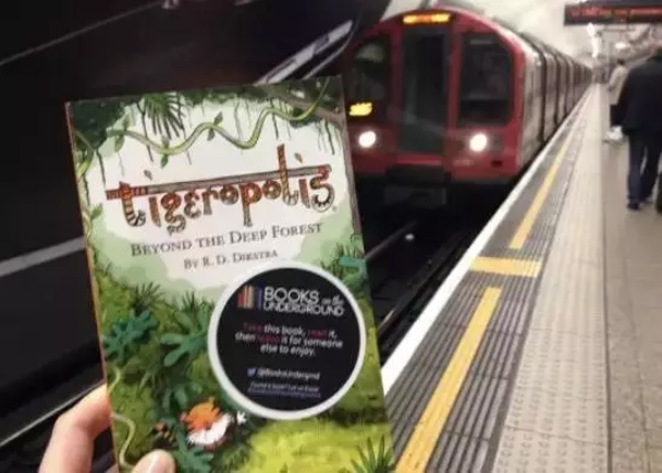 Books on the undergroundӢѾչꡣ