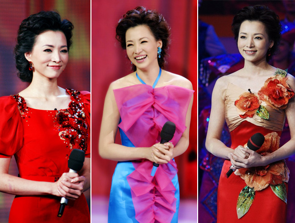 2005年,董卿首次亮相央视春晚,随即被观众所熟知。截止2016年,董卿已经连续十二年主持央视春节联欢晚会。央视总编室微信公众号“CCTV看点”日前刊发文章,揭秘董卿的春晚情缘。