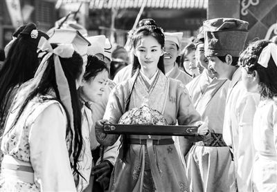 电视剧《美人私房菜》因收视率低被撤档