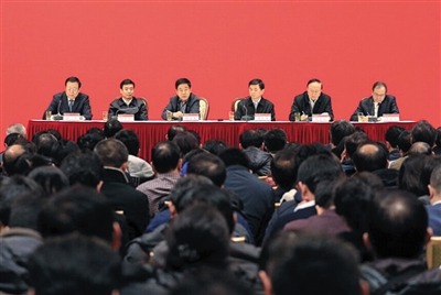 昨日,北大英杰交流中心阳光厅召开全校教师干部大会。郝平被任命为北大新一任党委书记,接替朱善璐。北大供图