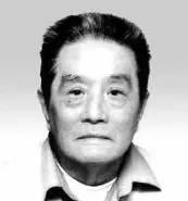 4月22日在长春逝世。1924年7月生,辽宁沈阳人,吉林大学法学院教授、博士生导师,新时期中国刑法学主要开拓者之一、吉林大学刑法学科奠基人和引领者。在新中国首开系统研究外国刑法之先河,是我国少有的以比较刑法为研究方向的博士生导师,著有《外国刑法简论》、《外国刑法学》、《外国刑事法选论》、《现代日本刑法专题研究》、《中外罪犯改造制度比较研究》等。