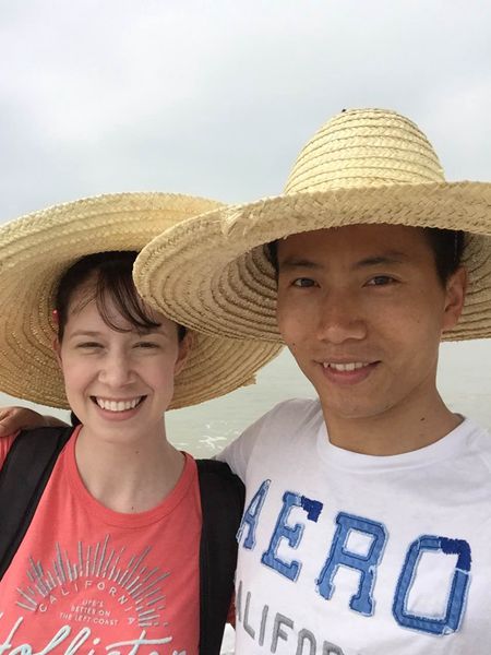 活海鲜图片_顾客挑好活海鲜女摊贩称后将其掉包图