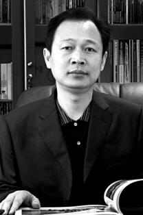 十堰日报社党委书记、社长 集团董事长 李东晖