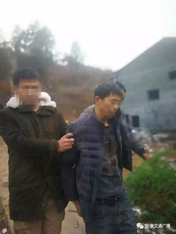 抓捕现场。