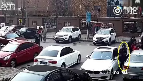 是个女司机。。。
