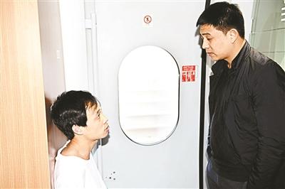 北京一名铁警一年抓逃252人 曾抓获杀人嫌犯