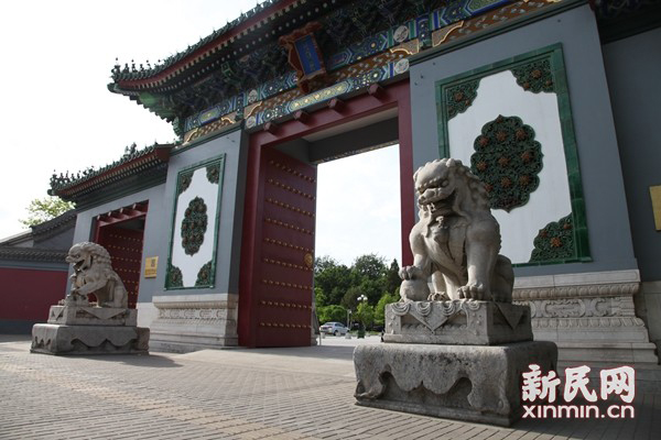 上海一公园石狮子来自圆明园?传闻破绽百出