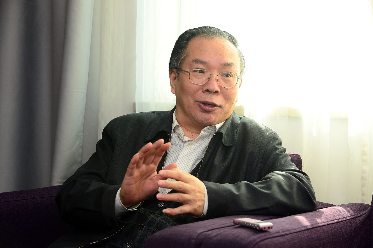 政协大会发言人王国庆:有时候真有点如履薄冰
