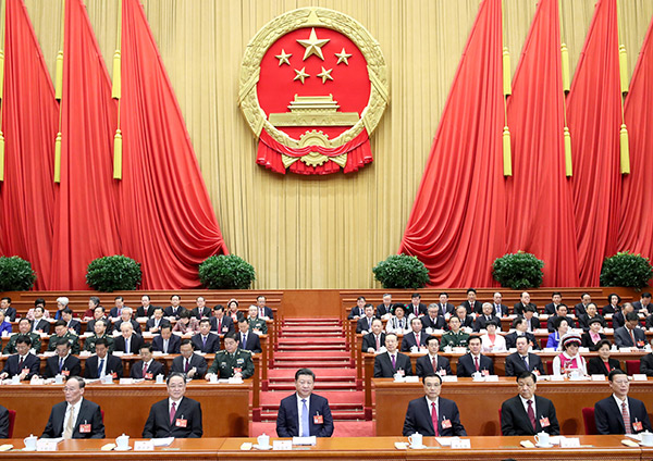 3月5日，第十二届全国人民代表大会第五次会议在北京人民大会堂开幕。党和国家领导人习近平、李克强、俞正声、刘云山、王岐山、张高丽等出席会议。新华社记者 兰红光