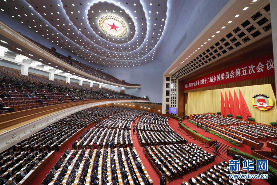 http://www.sinaimg.cn/dy/slidenews/1_t160/http://www.sinaimg.cn/dy/slidenews/1_t50/3月13日，全国政协十二届五次会议在北京人民大会堂举行闭幕会。新华社