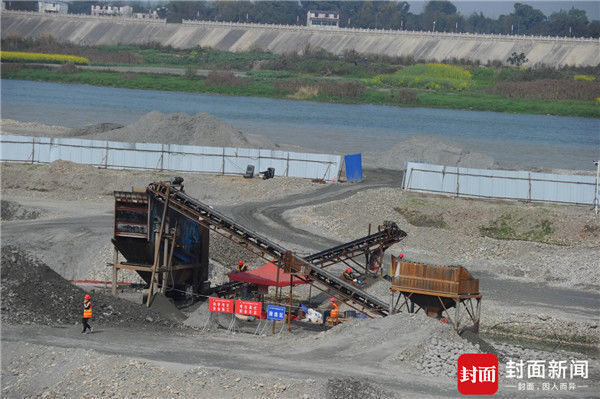 走进张献忠沉银考古文物存放地:金册银册兵器出水