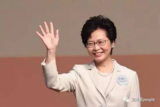 香港首位女特首林郑月娥：政治背后，我只是个小女人