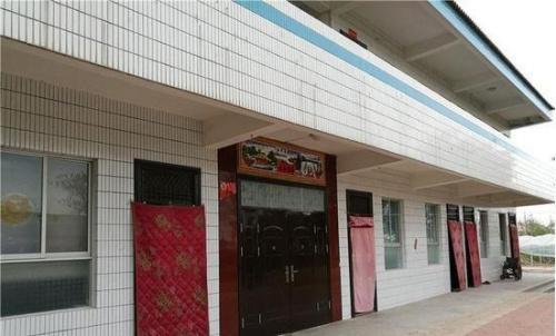 陕西一希望小学成原村支书私宅涉事人被处分
