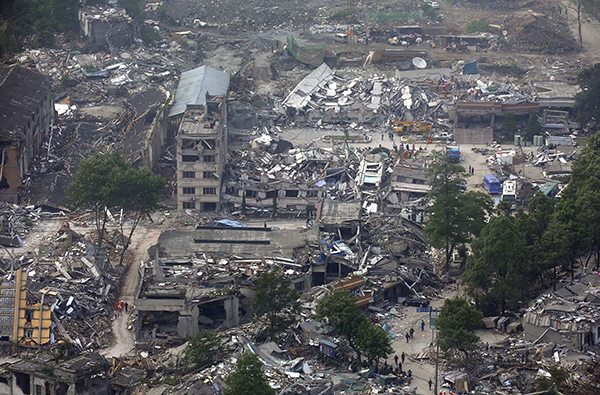 2008年5月14日，航拍映秀镇，地震过后很少有完整的建筑存在。 视觉中国 资料图